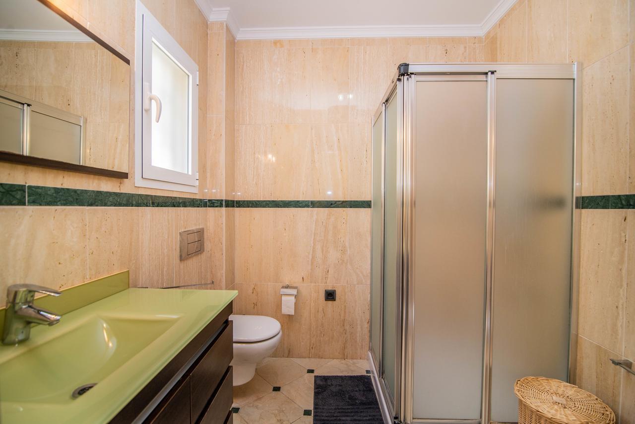 "Ample Villa At Benalmadena Coast" מראה חיצוני תמונה